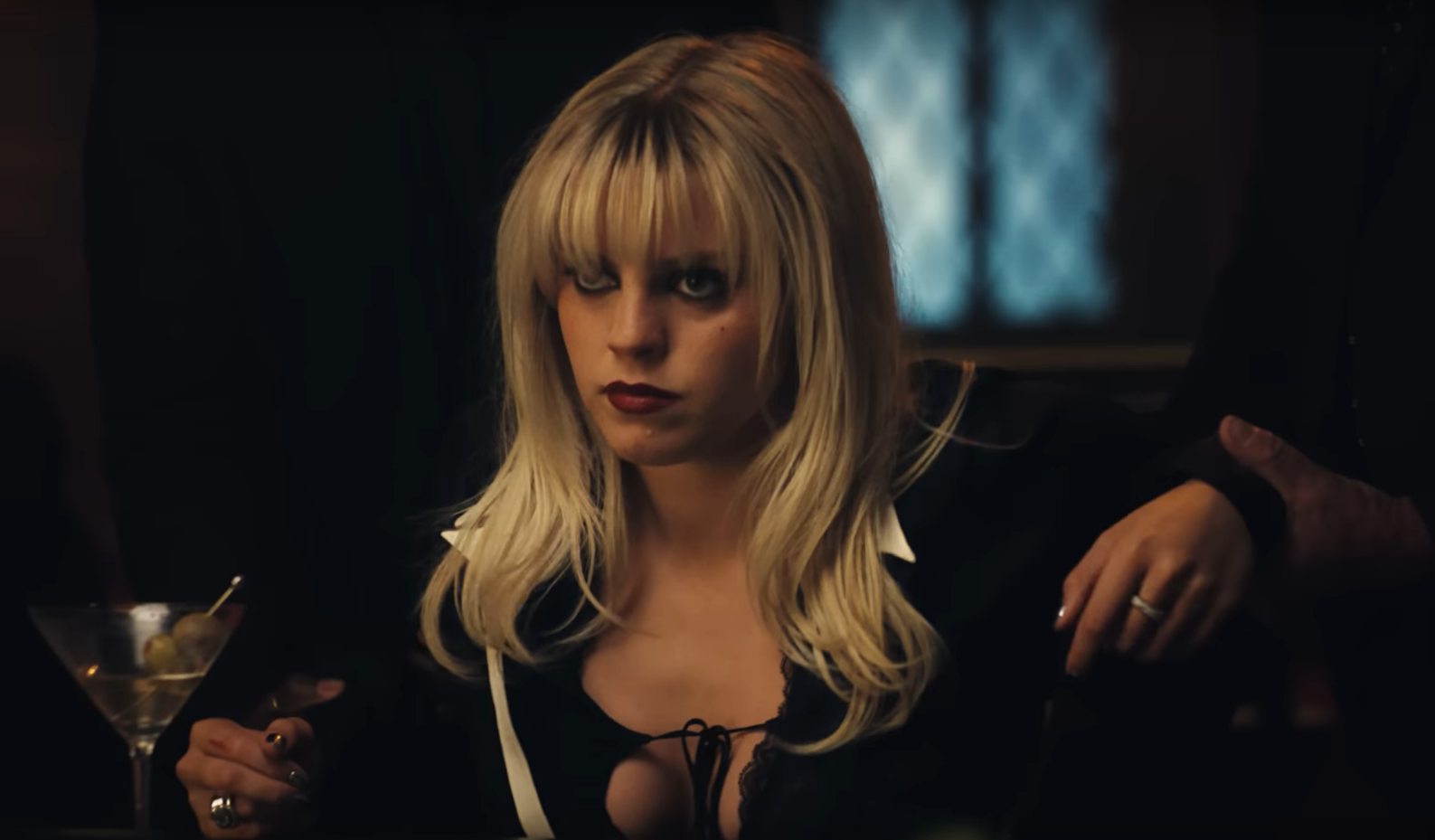 “Culturally Gay”: Are lesbians allowed to discuss popular culture?