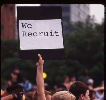 “Recruiting” Women to Lesbianism is Weird at Best